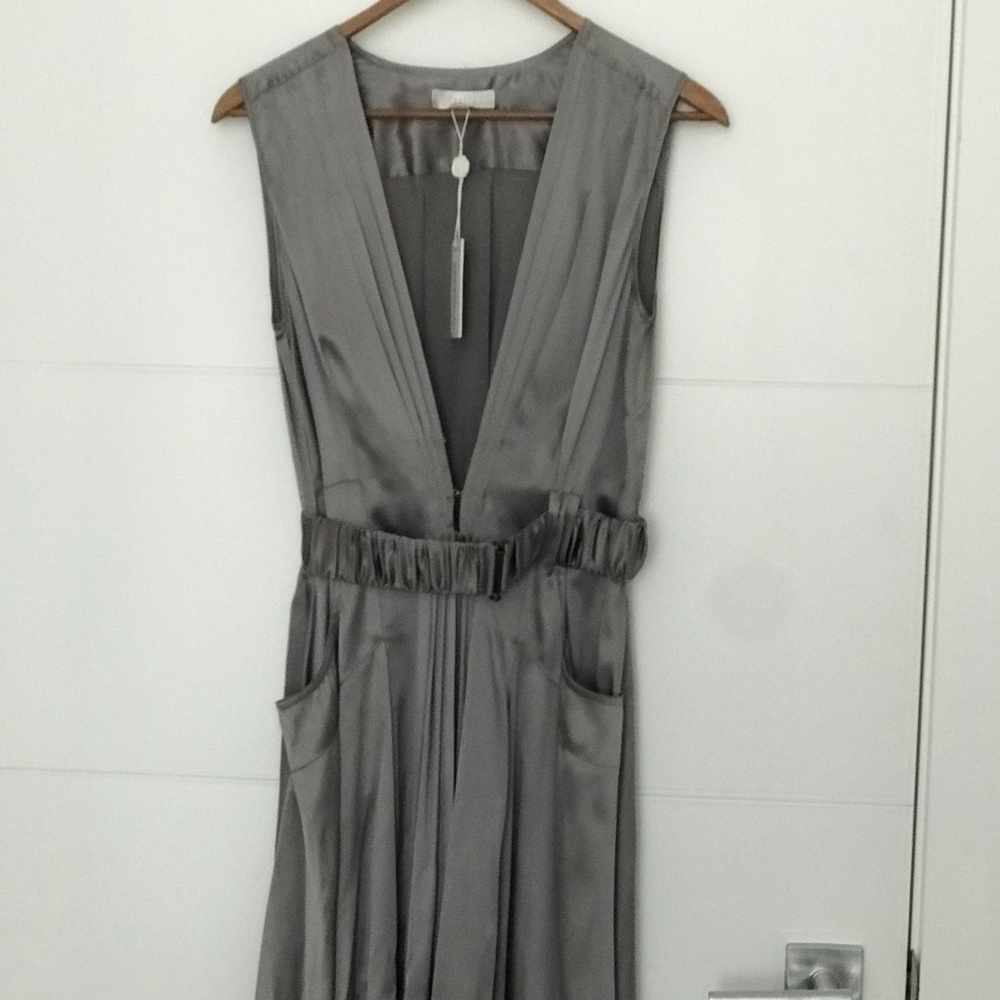 NEW STILLS dress - beautiful, silky and comfy - Size 36